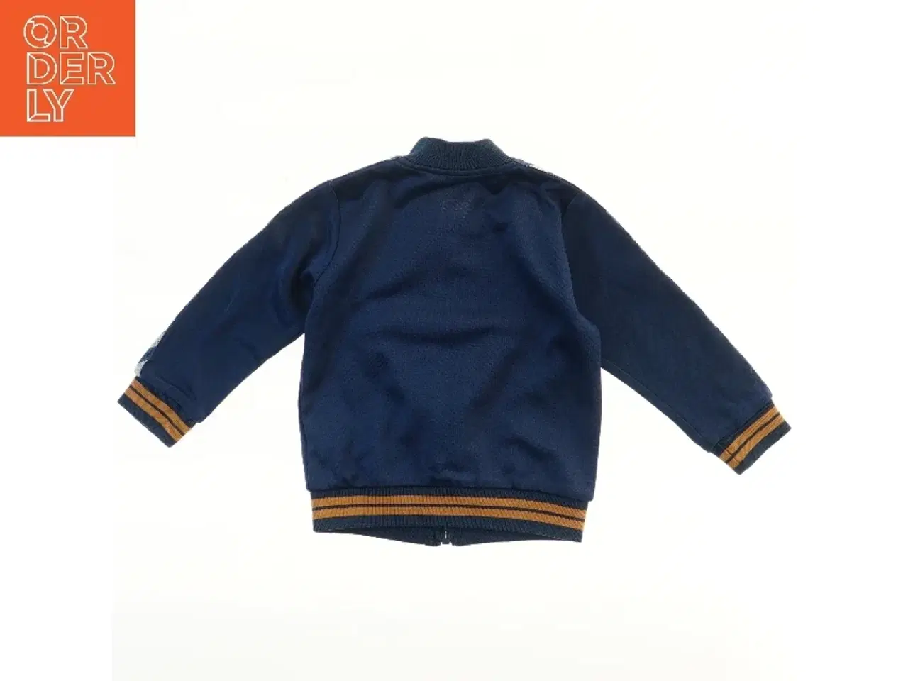 Billede 2 - Børnejakke med lynlås og mønstrede ærmer fra Hummel (str. 92)