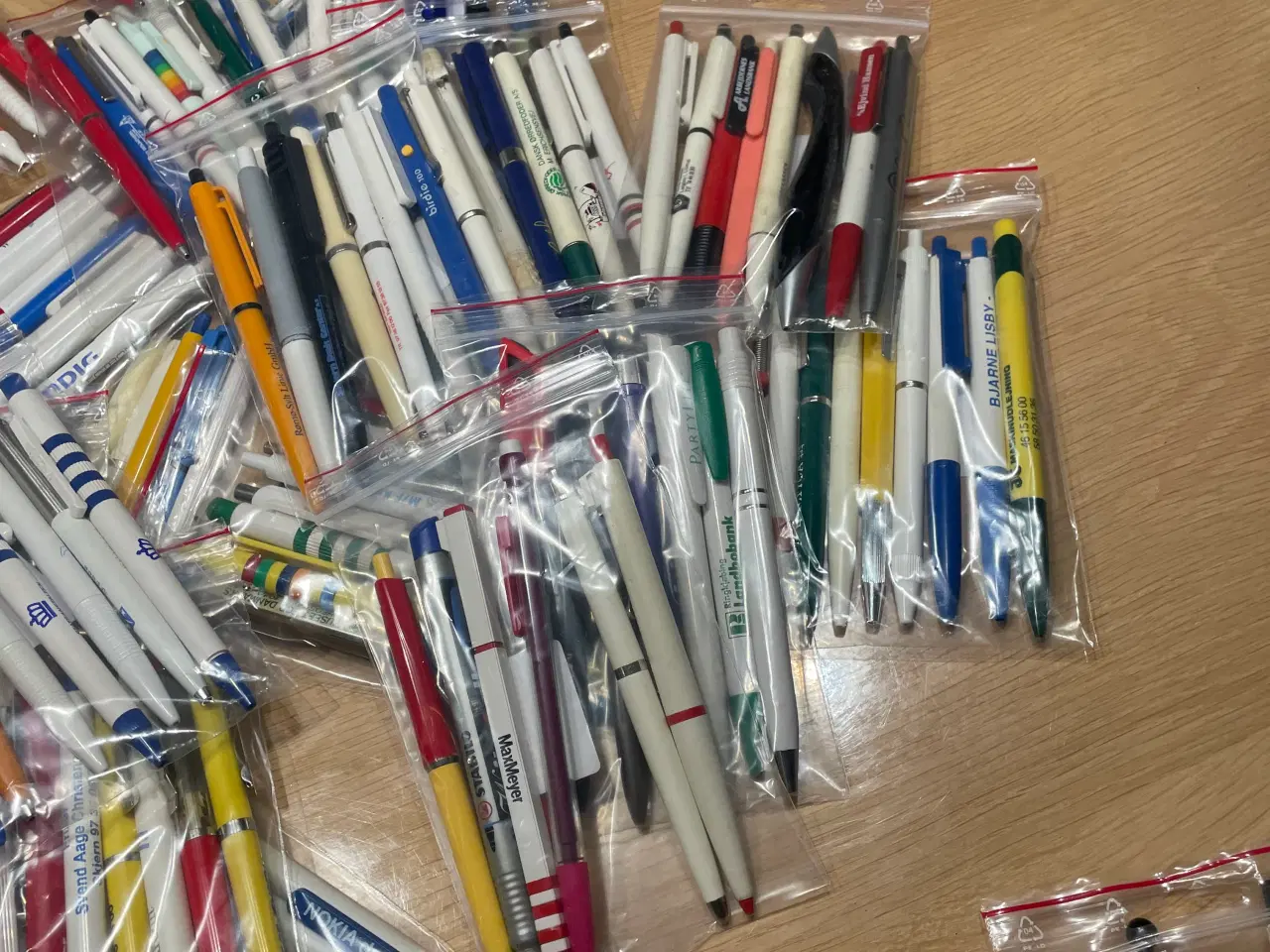 Billede 6 - Kuglepenne og floatpenne sælges.