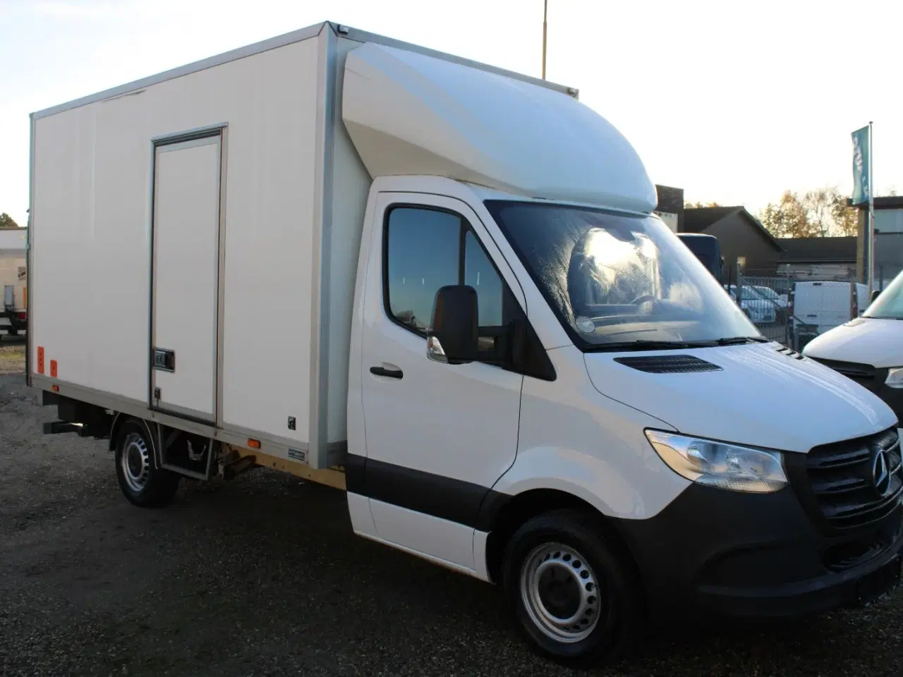 Billede 2 - Mercedes Sprinter 314 2,2 CDi Alukasse m/lift aut. FWD