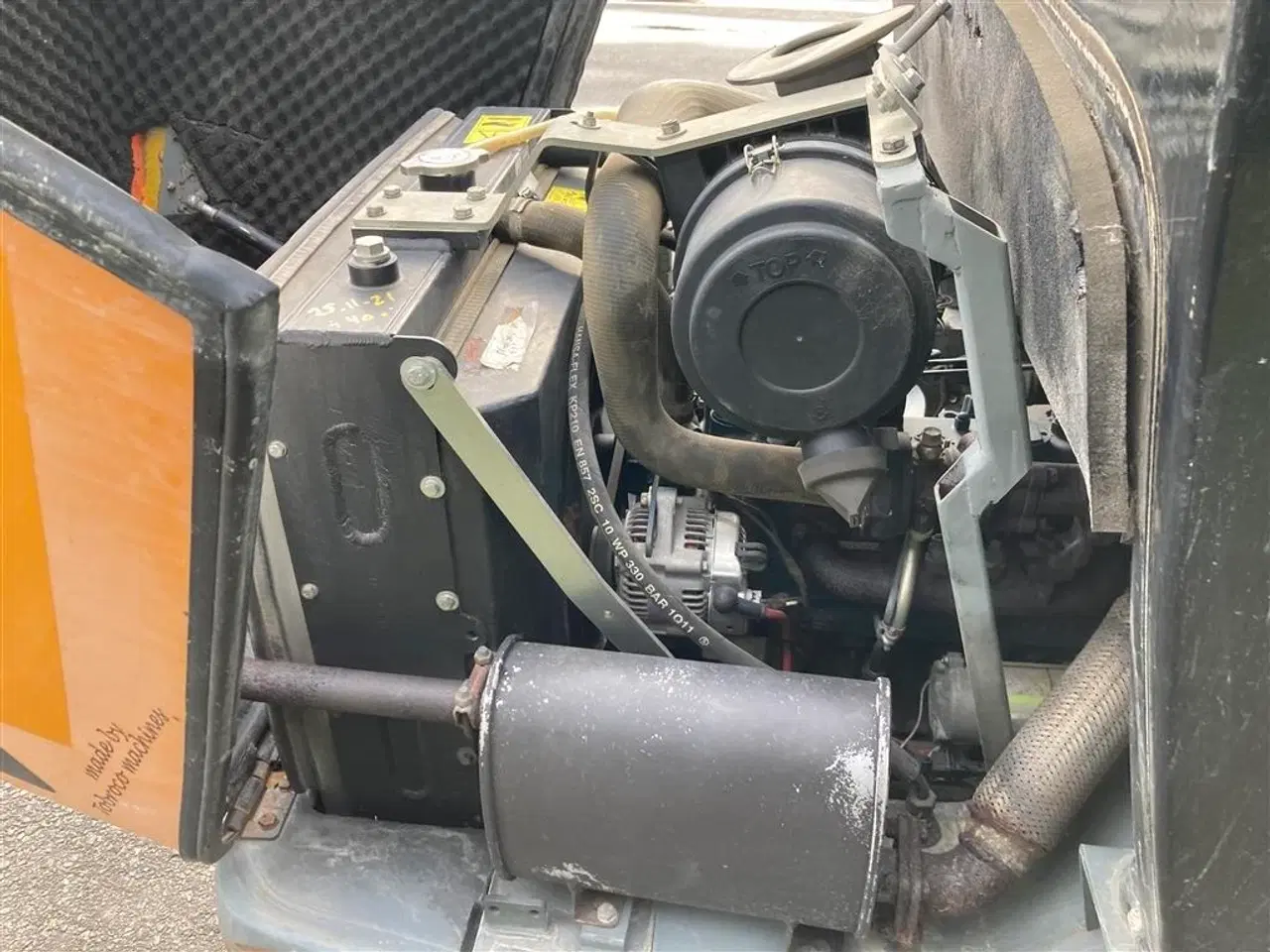 Billede 7 - Giant 452 T HD, Minilæsser. Skovl og Pallegafler