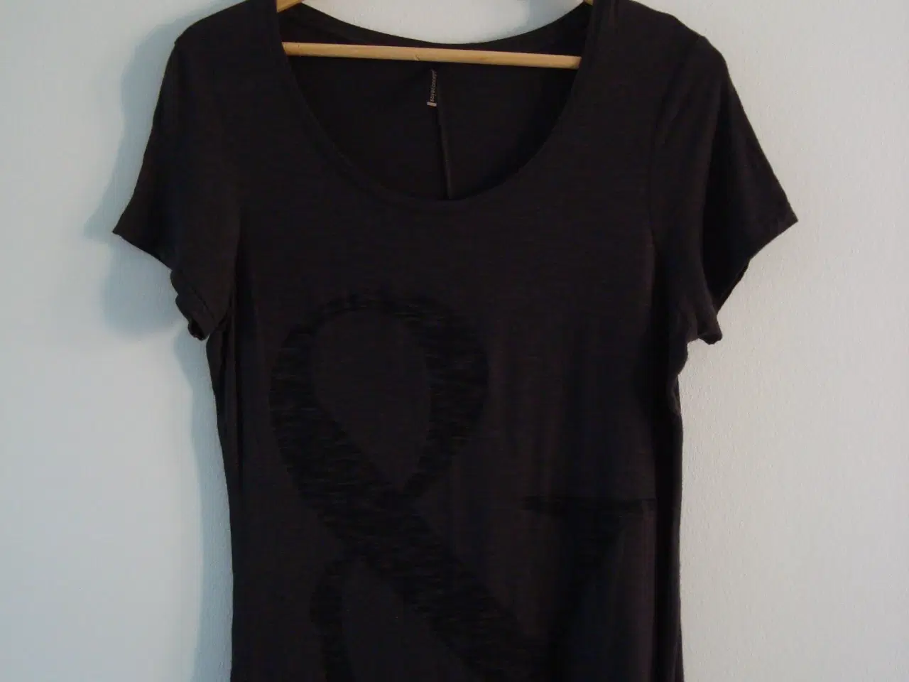 Billede 1 - Top - Str. 36 / Small