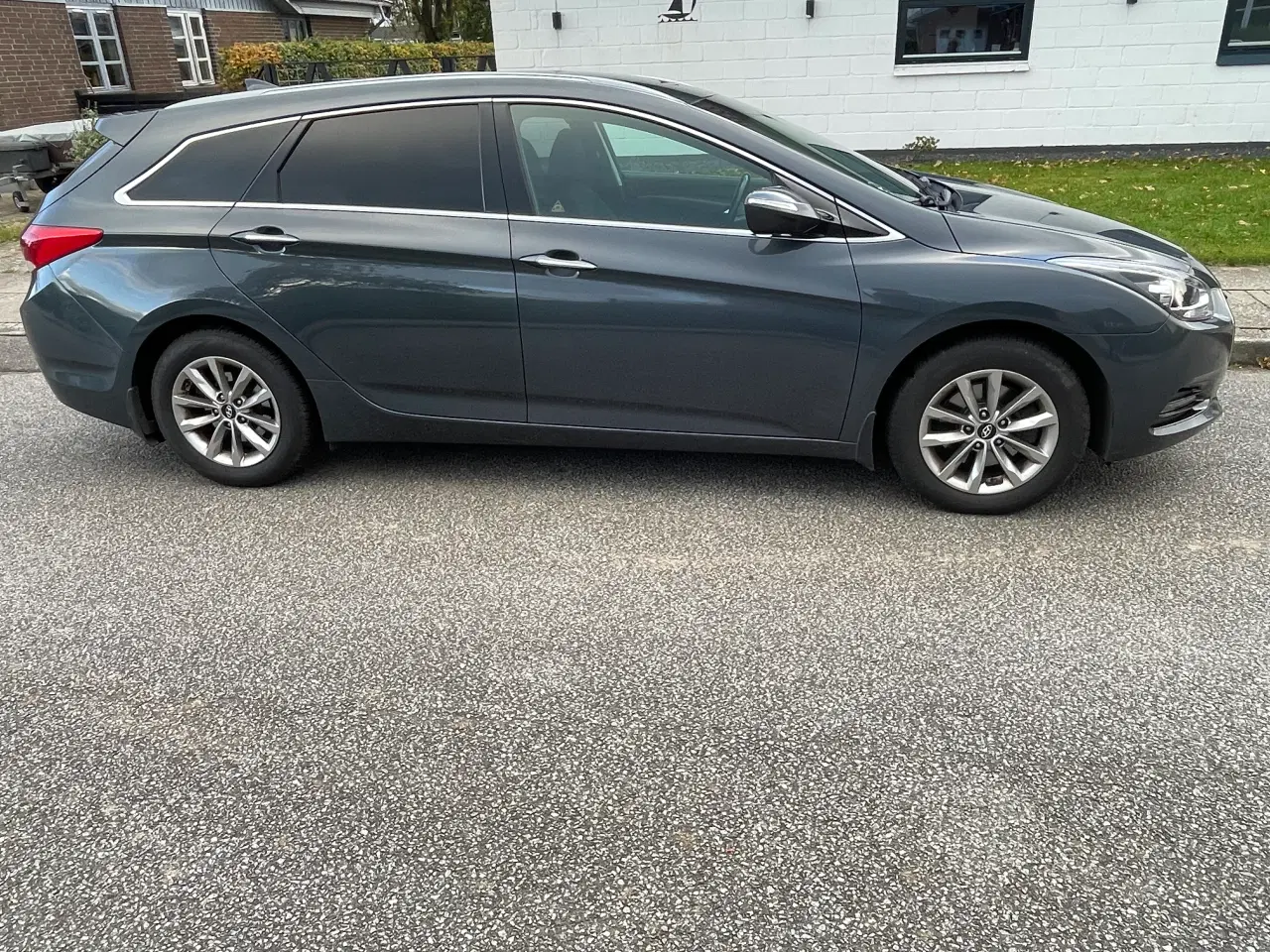 Billede 2 - Hyundai i40 1,7 Crdi 5 Dørs 141. Trend DCT. 1.ejer