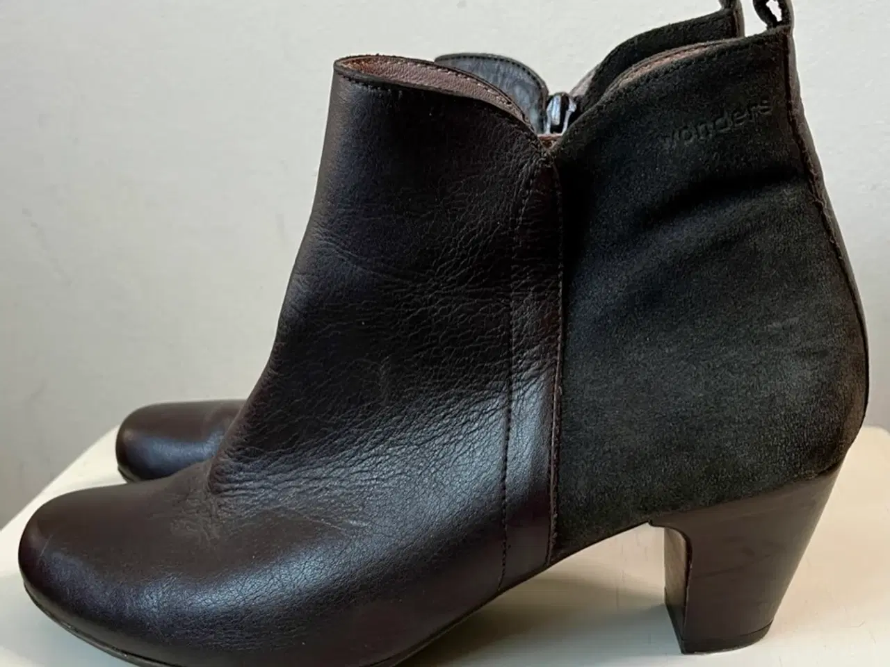 Billede 4 - Wonders, støvletter, str 40