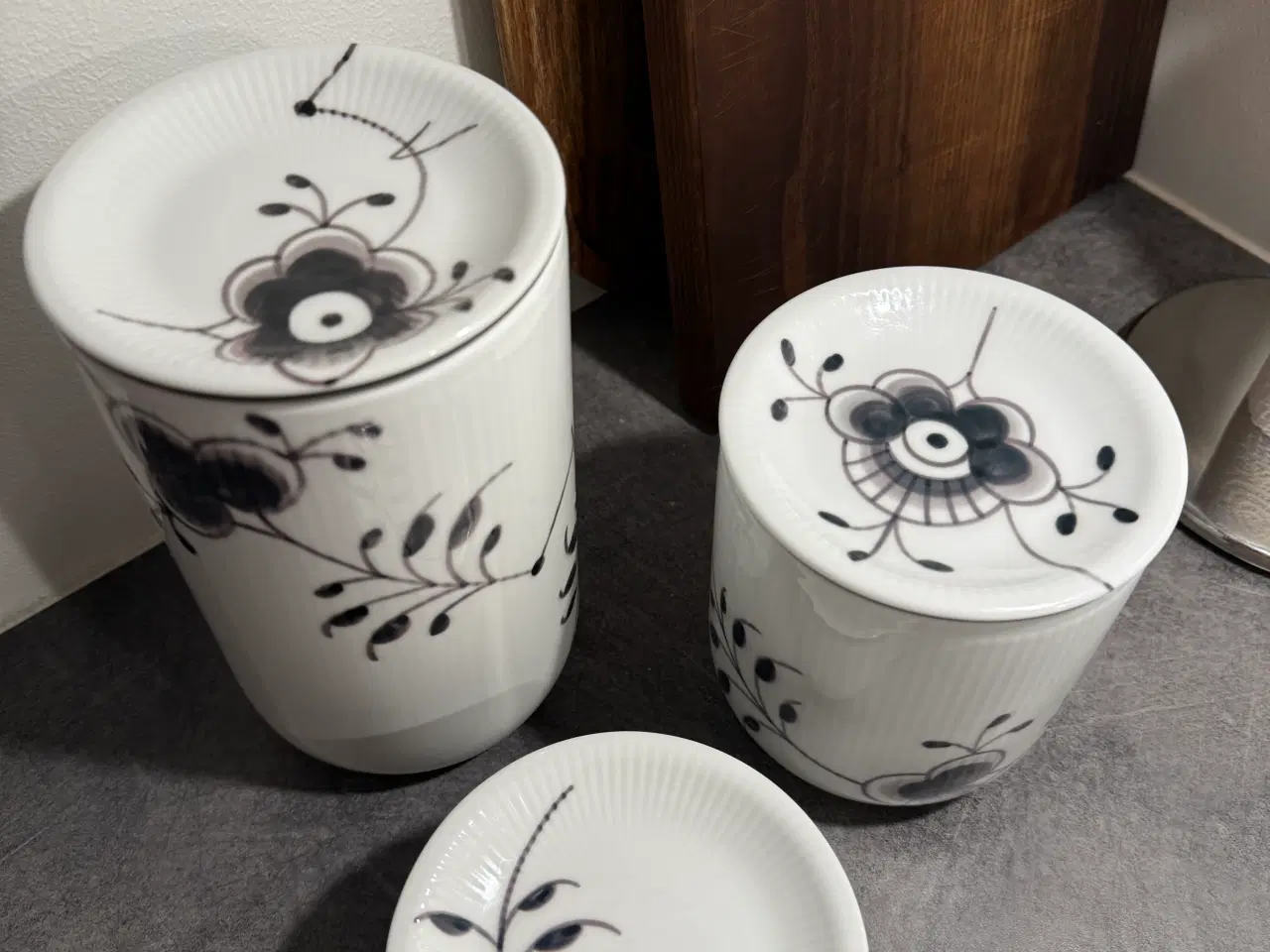 Billede 2 - Royal Copenhagen – Sort Mega Riflet – BYD 