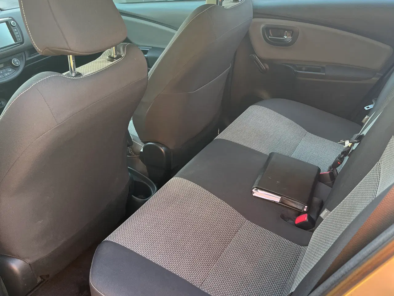 Billede 5 - Toyota Yaris 1.5Hybrid e-CVT automgear