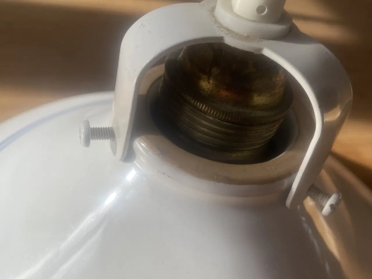 Billede 3 - Klassisk dansk FDB køkkenlampe i keramik ø25,5 cm