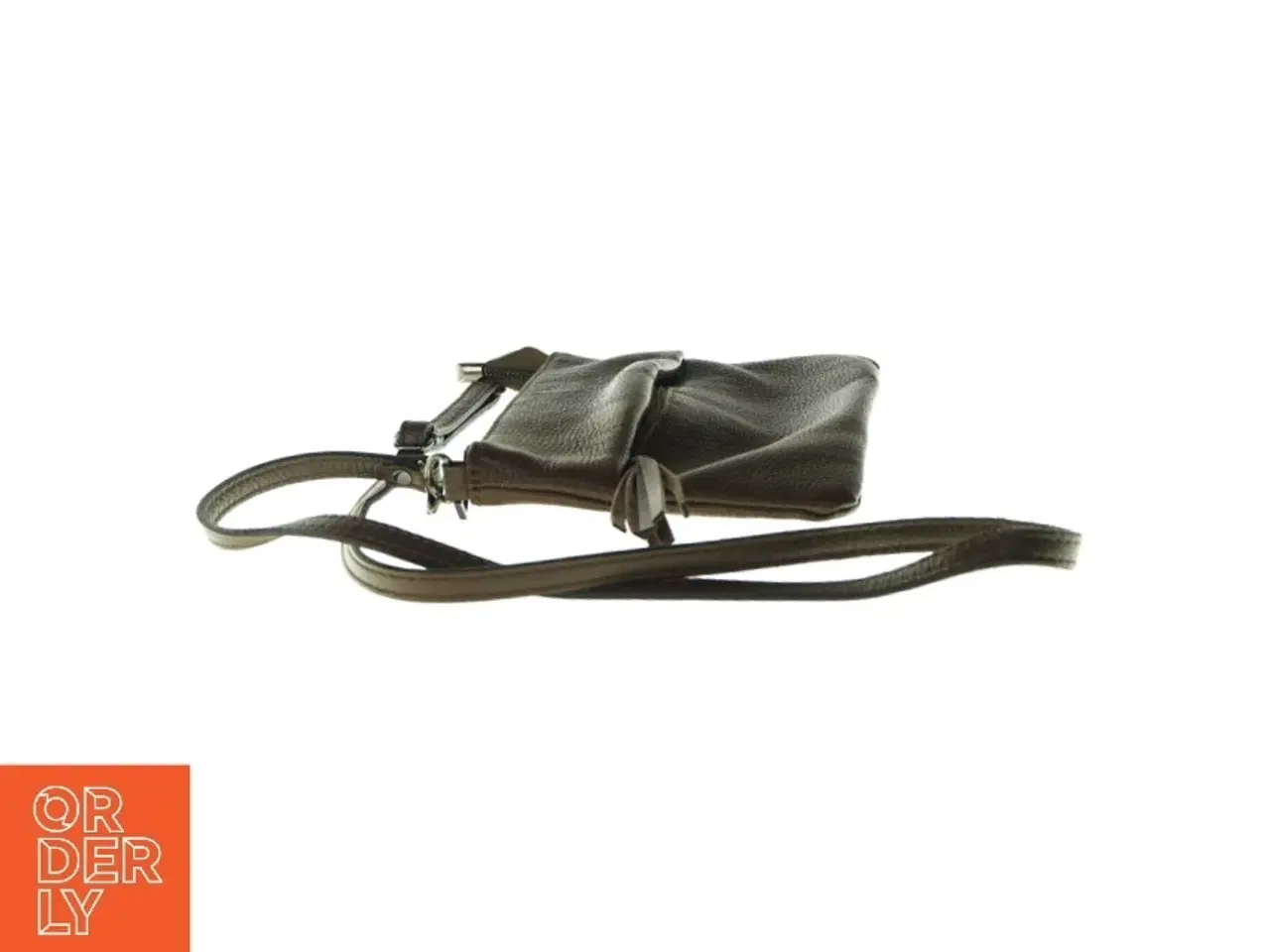 Billede 3 - Lille lædertaske (str. 27 X 18cm)
