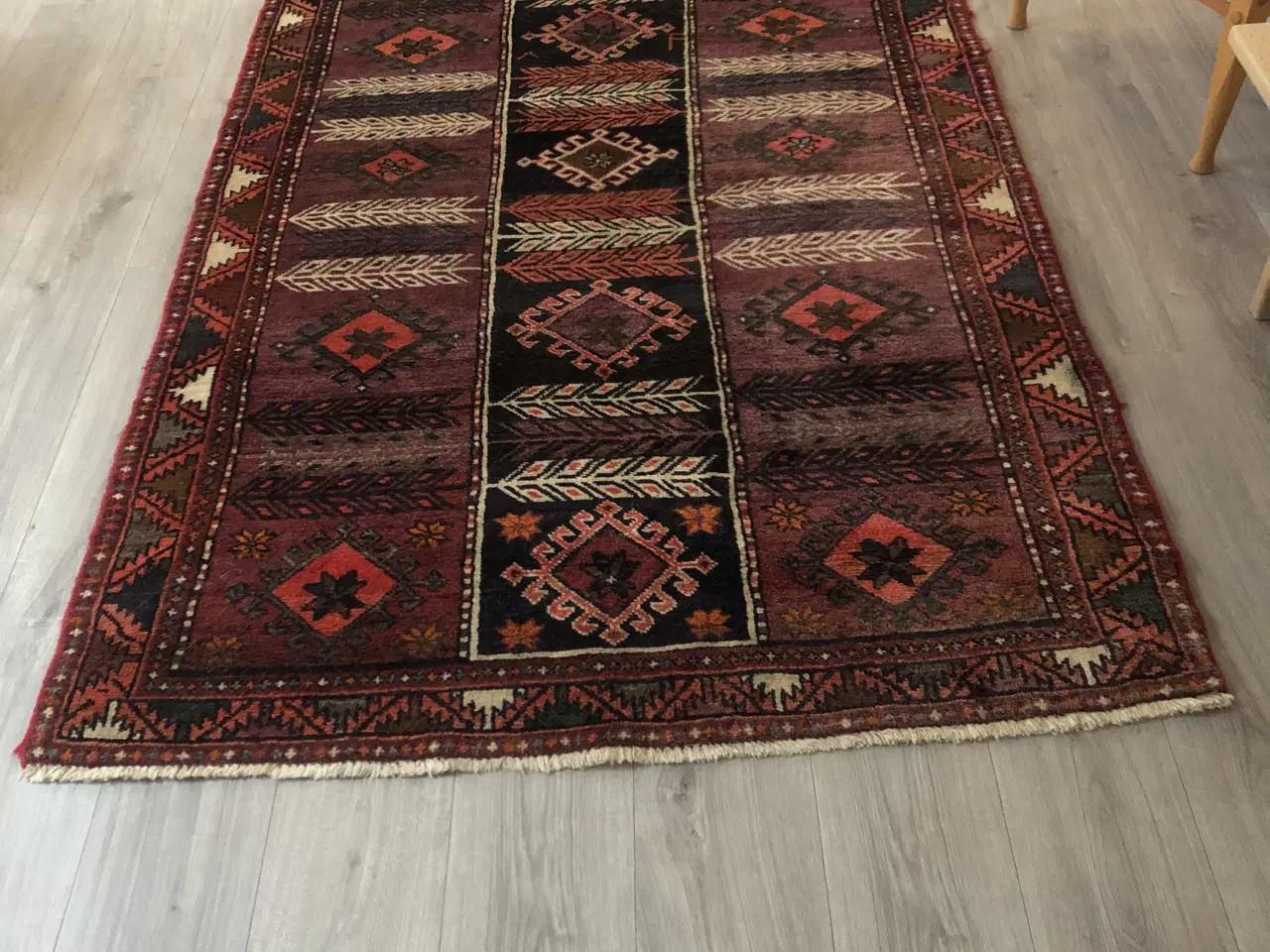 Billede 3 - Håndknyttet persisk tæppe - fremstår som nyt