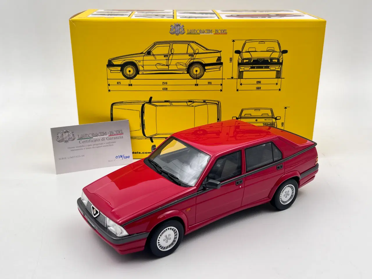 Billede 2 - 1987 Alfa Romeo 75 2,0 Twin Spark - 1:18