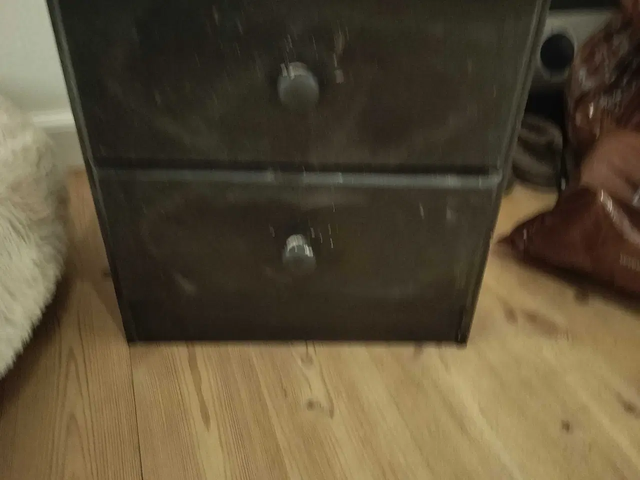 Billede 3 - Senge bord