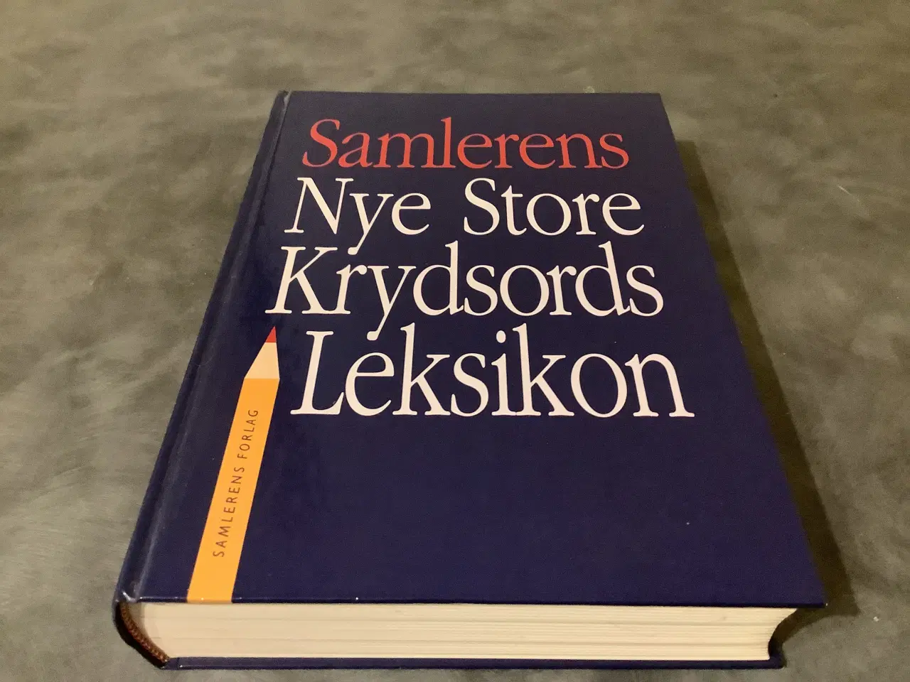 Billede 1 - Samlerens nye store krydsords leksikon bog