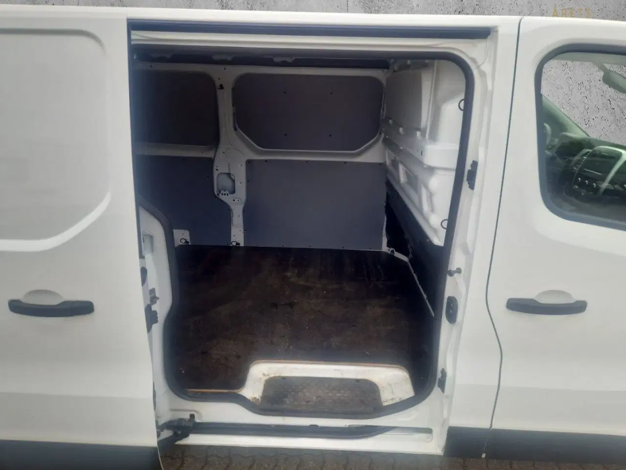 Billede 9 - Renault Trafic T29 2,0 dCi 120 L2H1