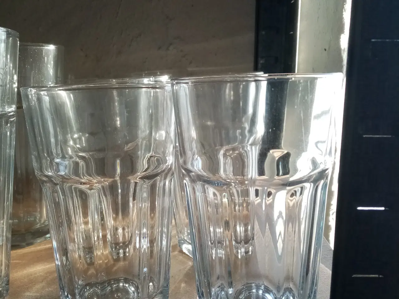 Billede 18 - Vaser og andet i glas fra 2 kr