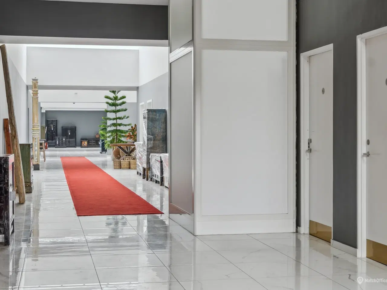 Billede 5 - Renoveret lejemål i en fabriksbygning med tilhørende stor parkeringsplads