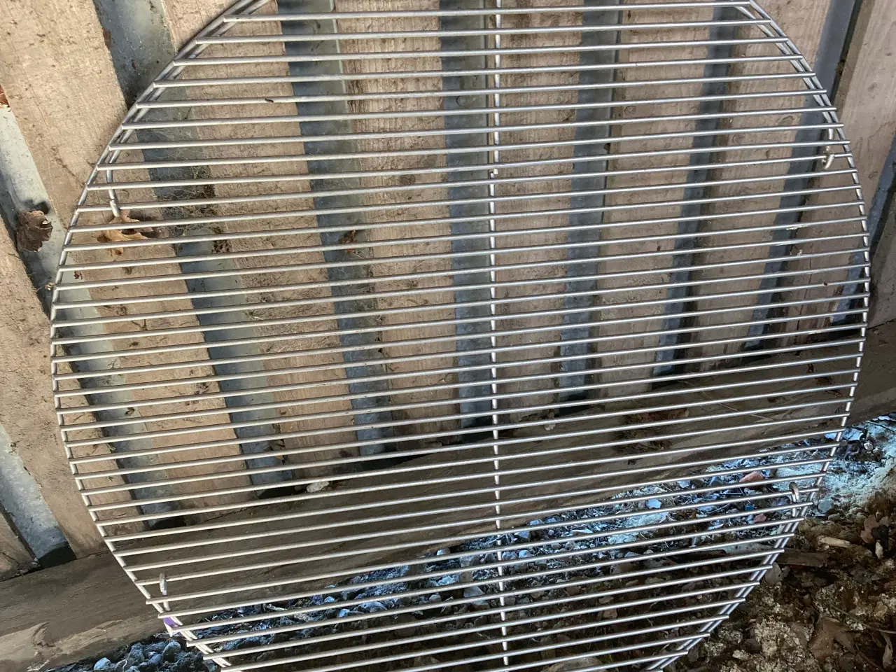 Billede 1 - Grillrist i kraftig rustfritstål ø 93cm.