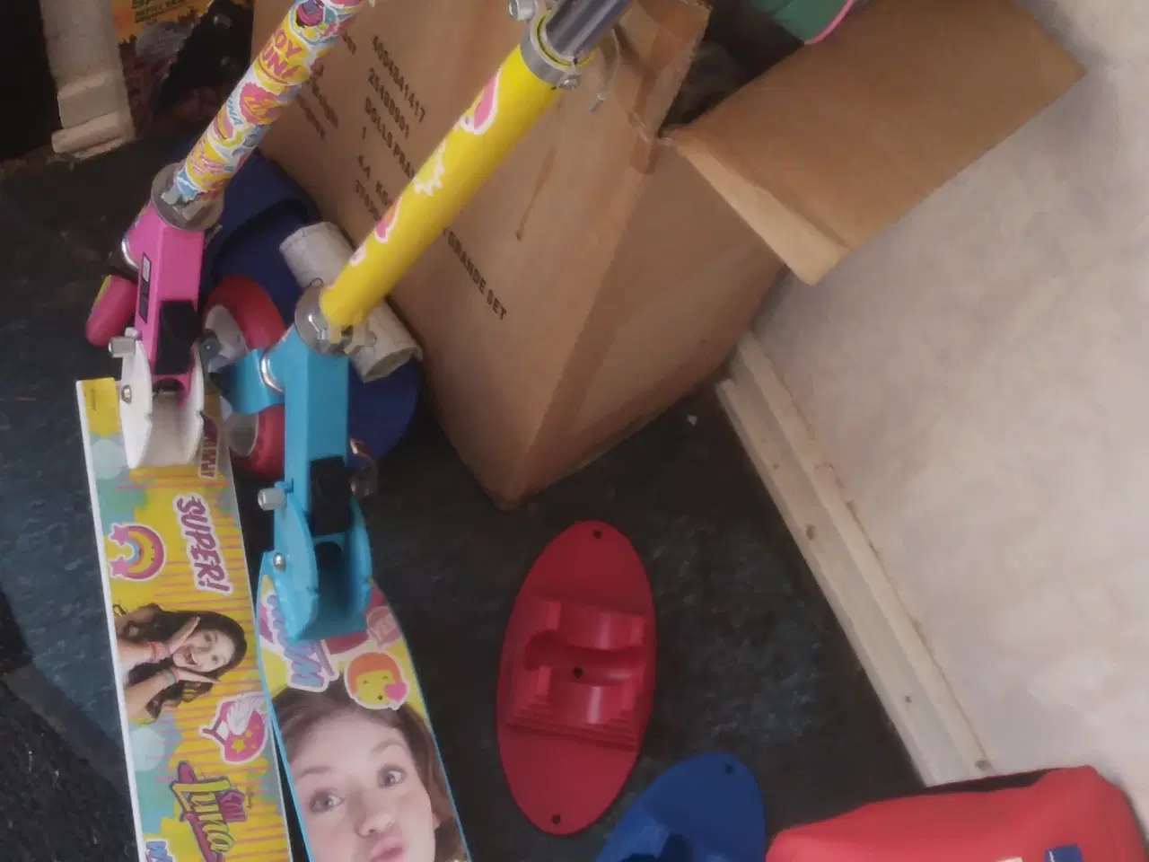 Billede 1 - Diverse udeleg   ---   