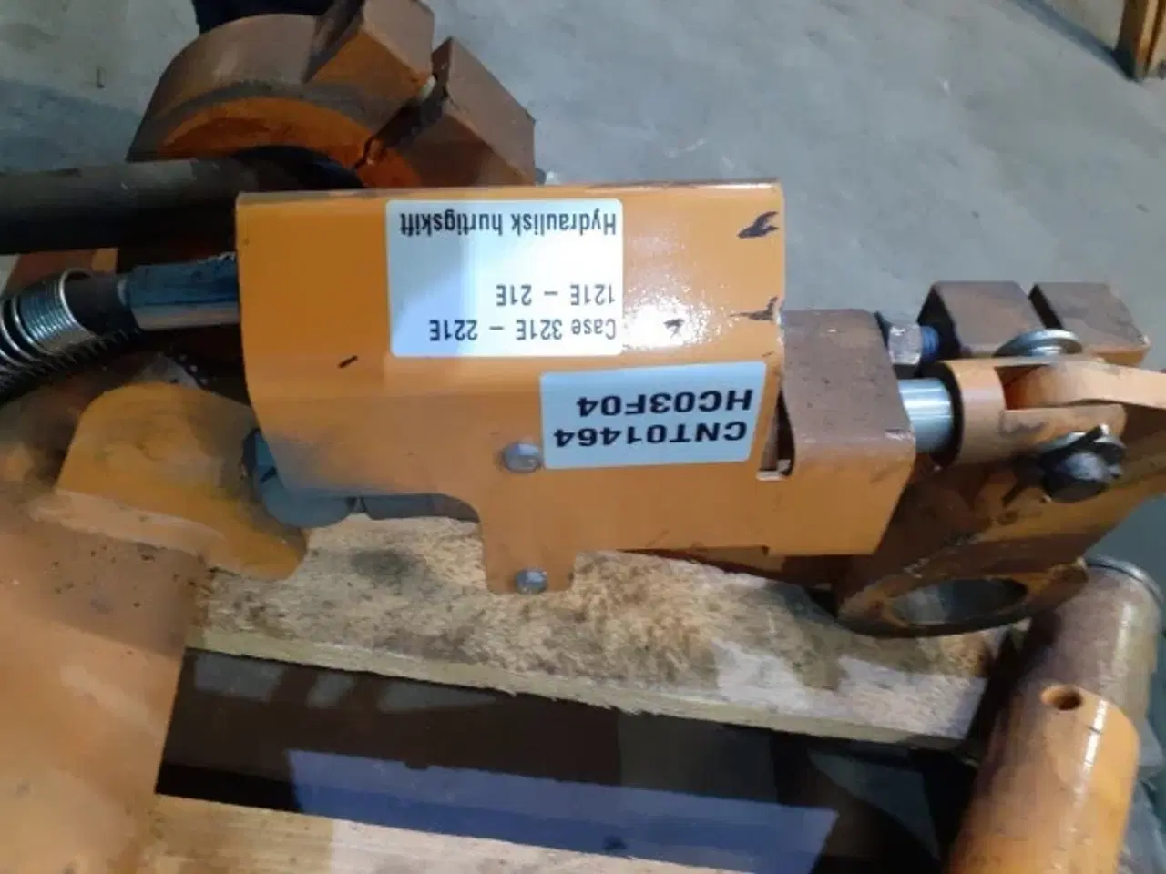 Billede 11 - Case 321E Hydraulisk hurtigskift