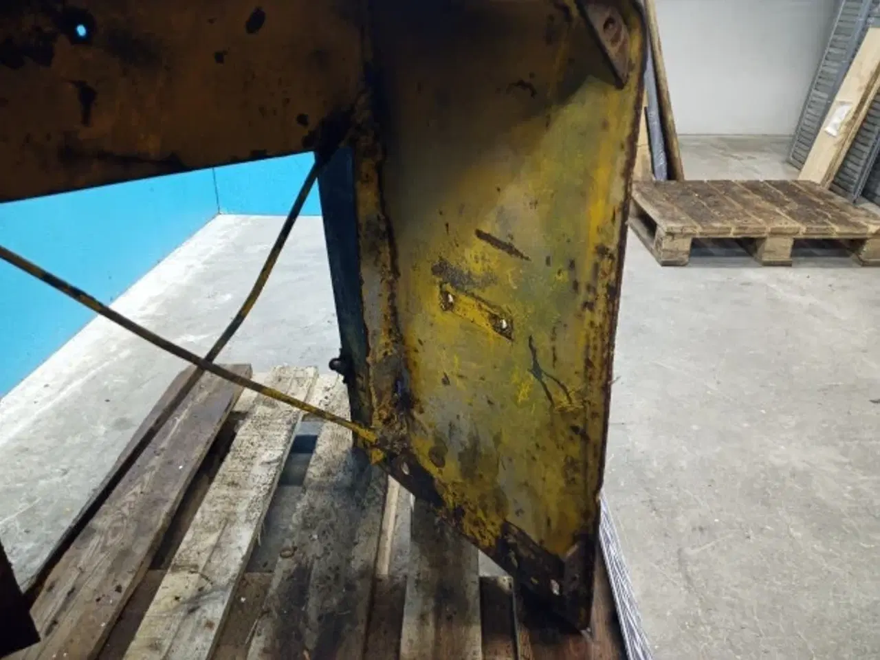 Billede 9 - Ford 550 Fronthjelm D8NN8N202GB11Z