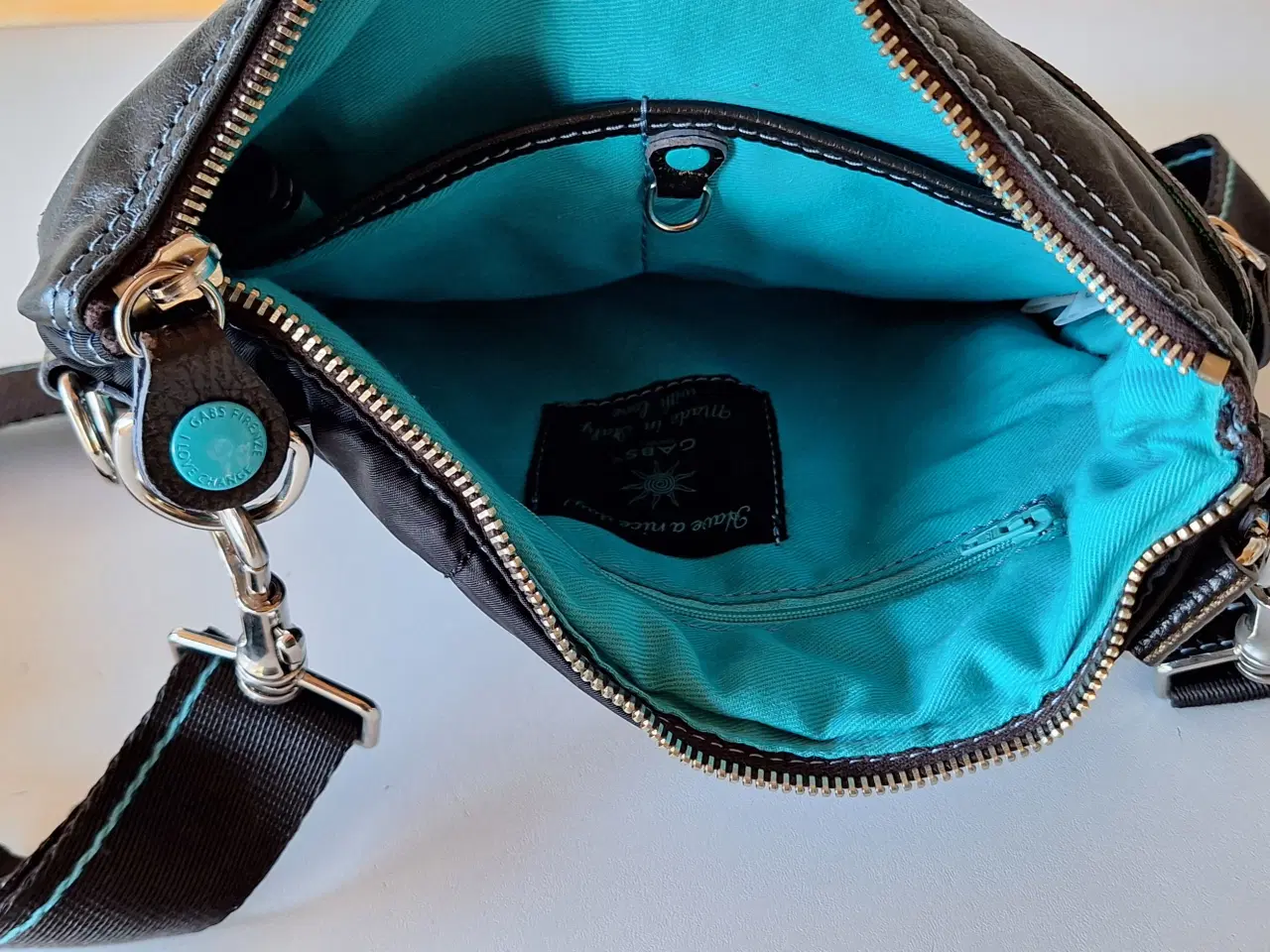 Billede 7 - Ubrugt GABS skuldertaske sælges