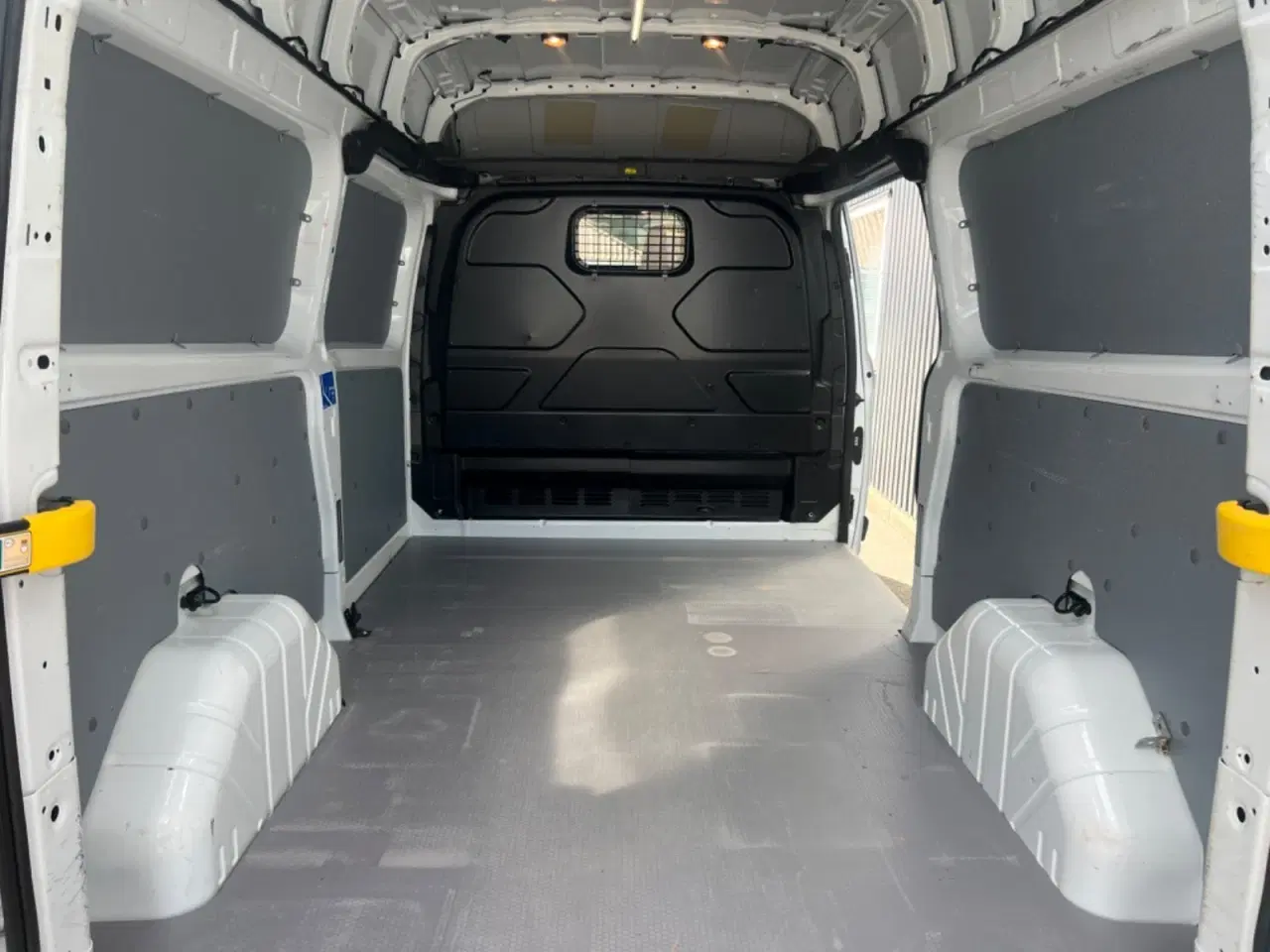 Billede 9 - Ford Transit Custom 300L 2,0 TDCi 130 Trend
