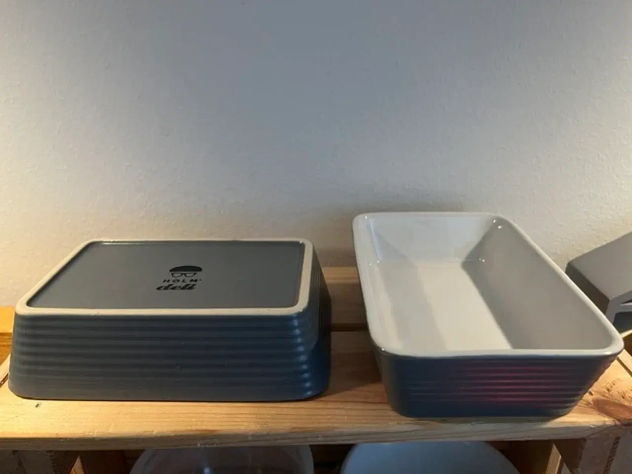 Billede 2 - Elegante Holm Deli serveringsskåle – 2 i grå/hvid