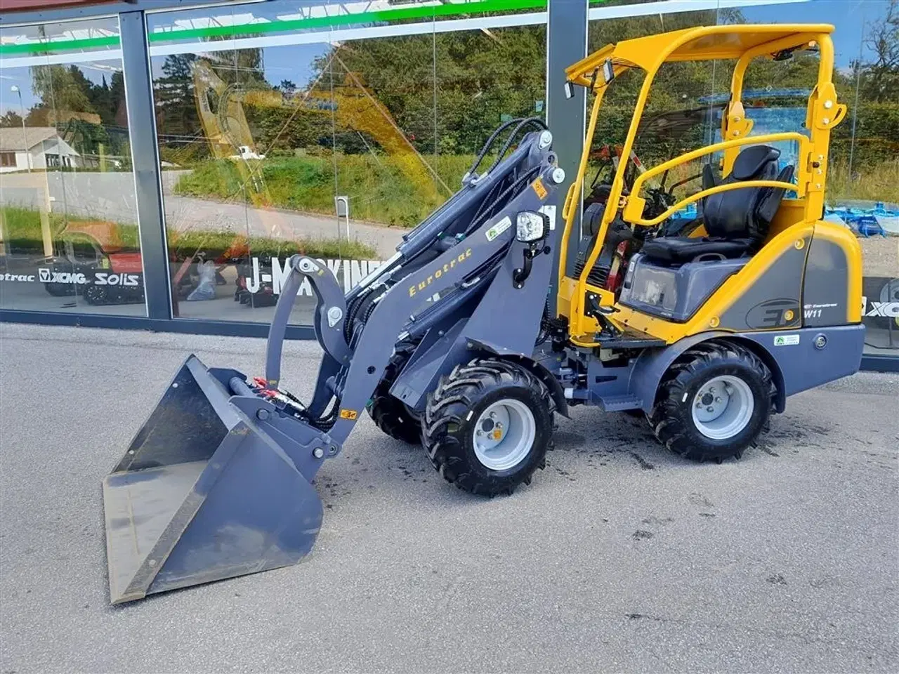 Billede 1 - Eurotrac W11 HØJ ARM