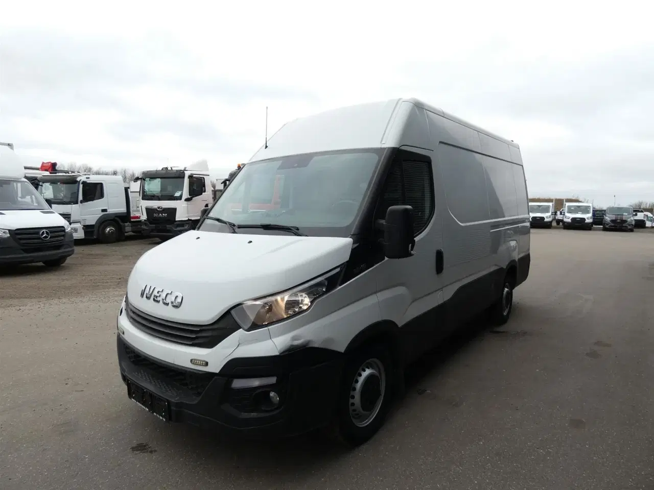 Billede 4 - Iveco Daily 35S16 12m3 2,3 D 156HK Van 8g Aut.