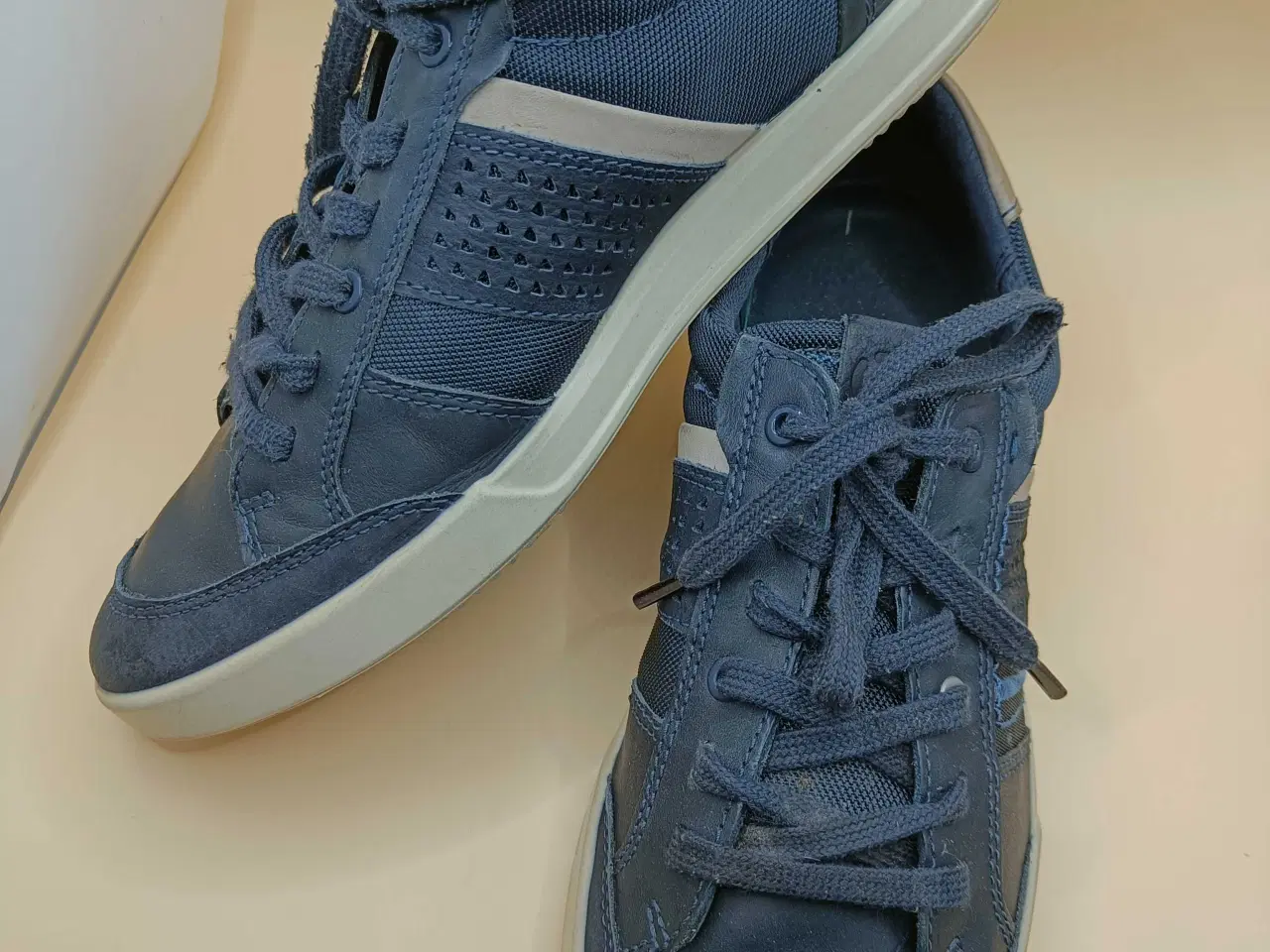 Billede 5 - Ecco mørkeblå 44str 