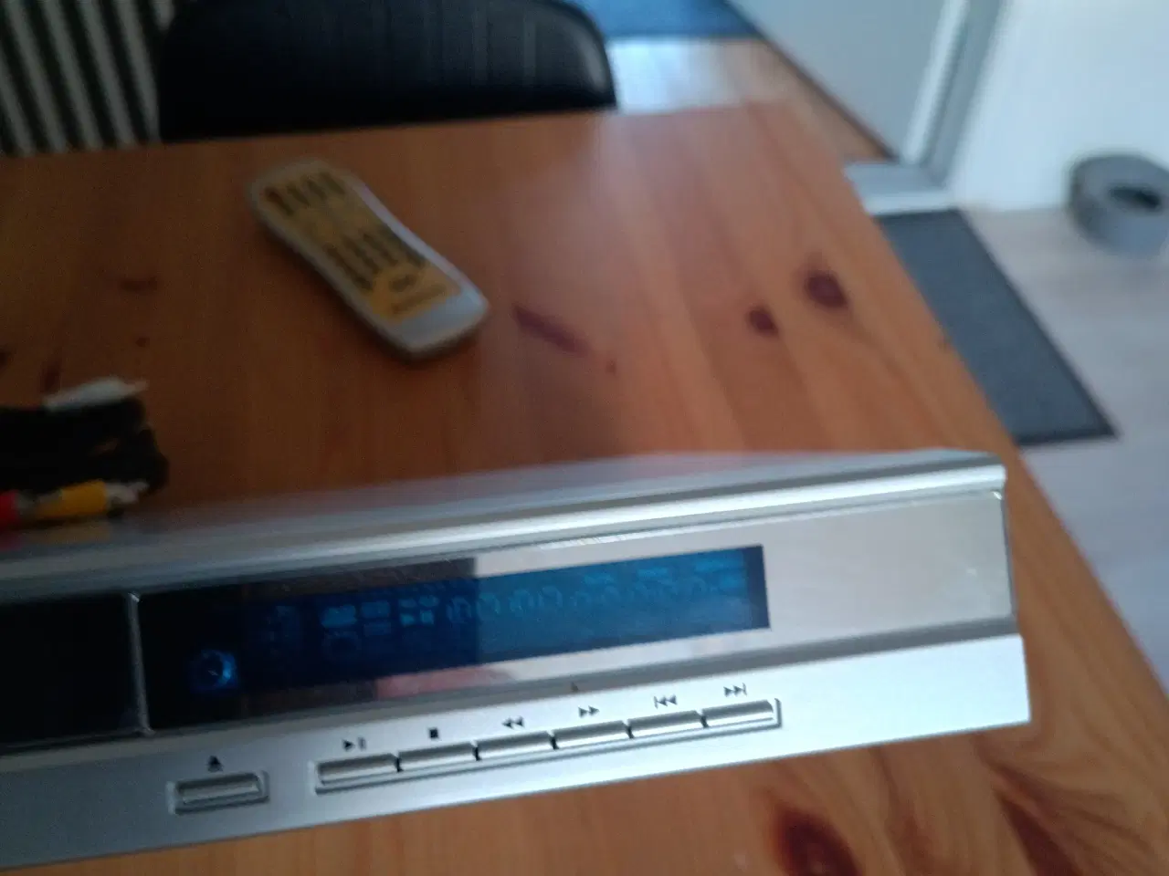 Billede 3 - DVD afspiller, ældre, men god stand. 