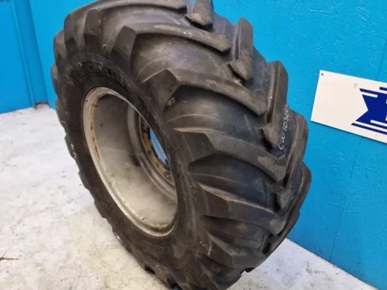 Billede 6 - 18"   340/80R18