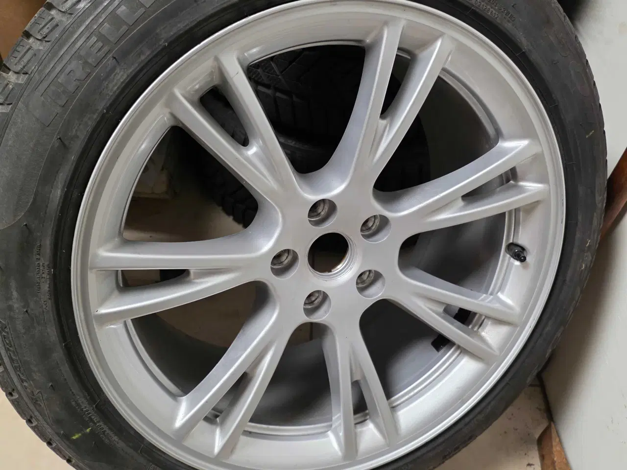 Billede 1 - Tesla originale vinterhjul 