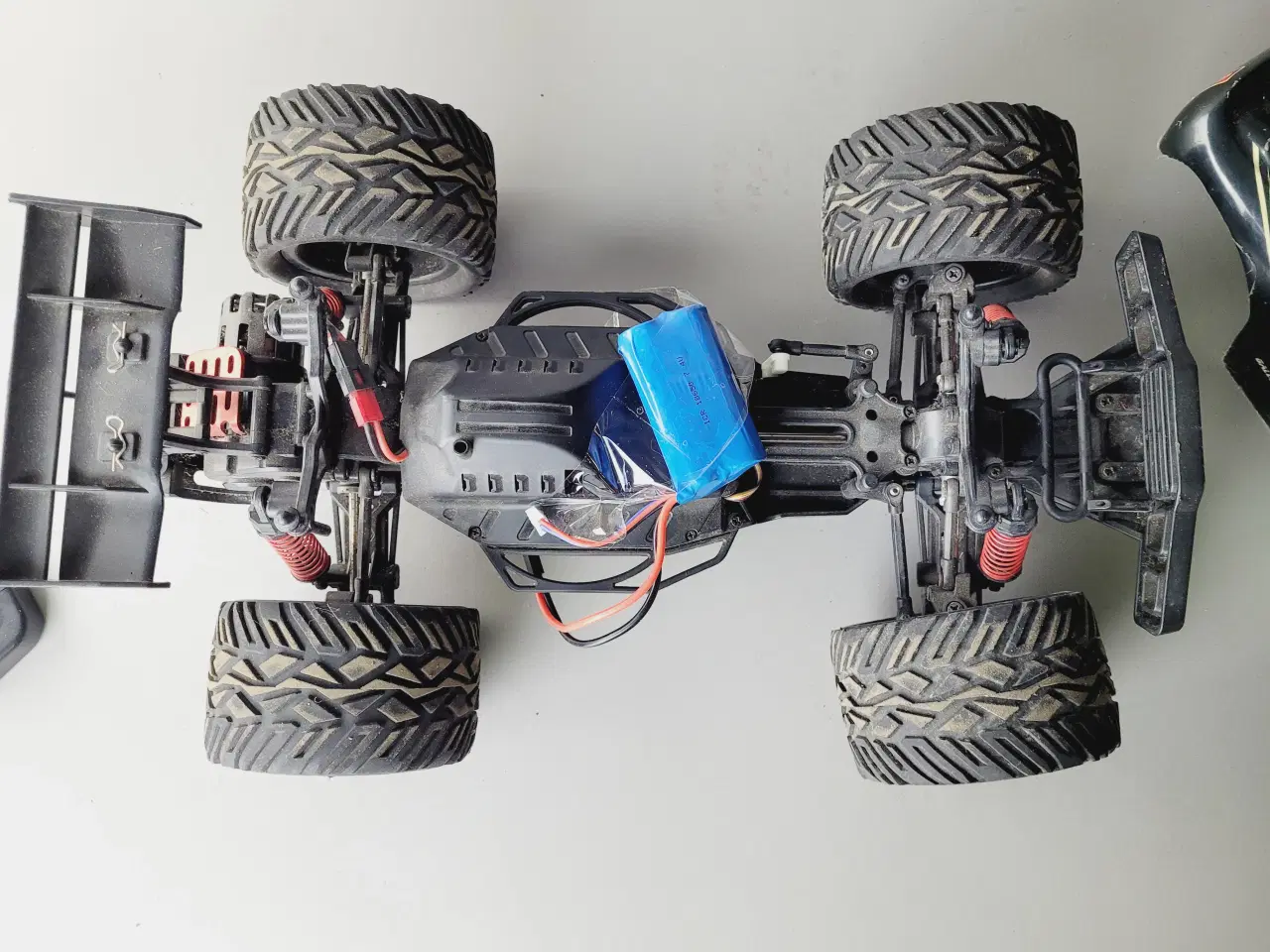 Billede 7 - 🚀 Hurtig RC Bil "Storm Speed" 