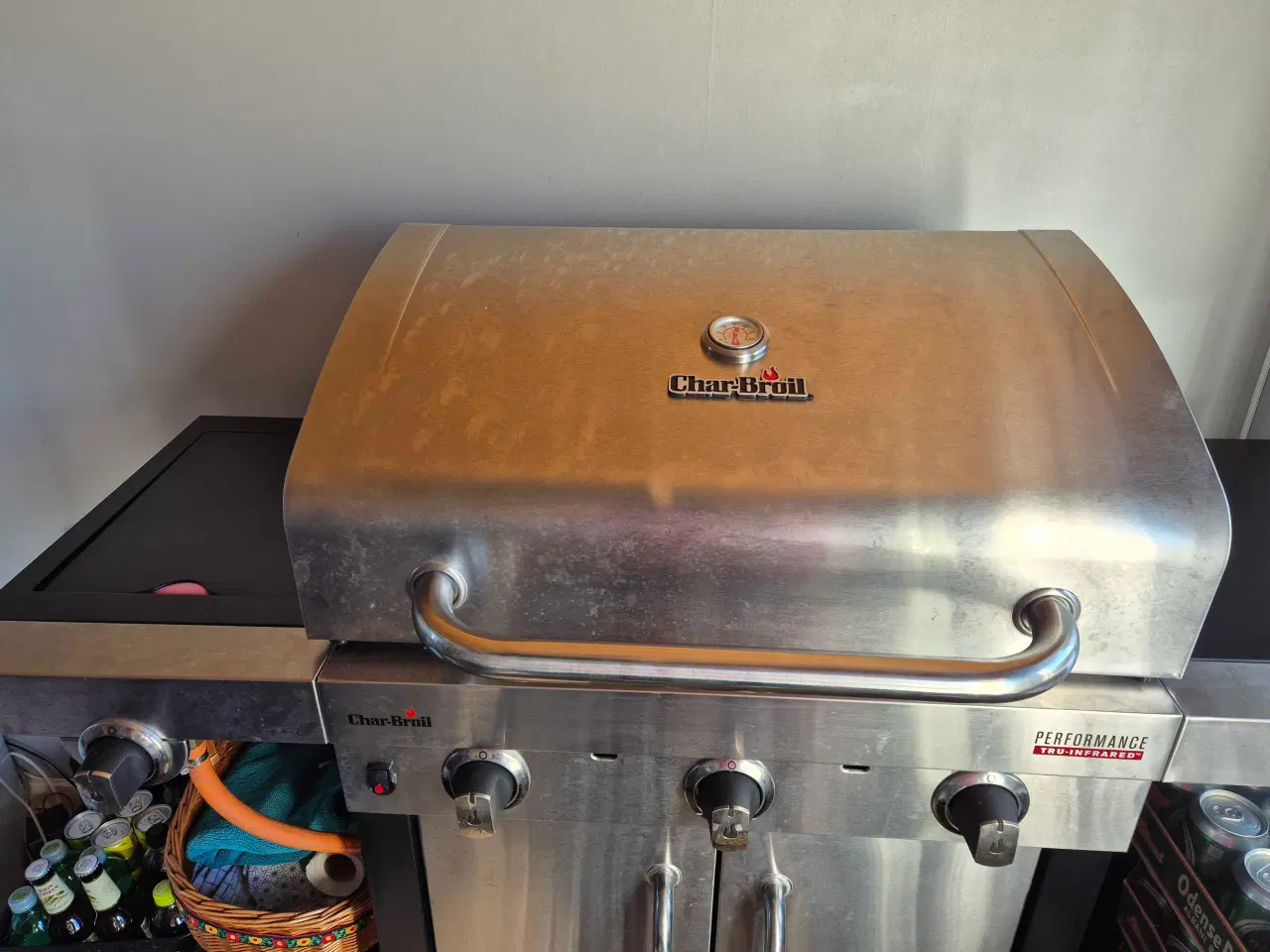 Billede 2 - Char-broil gasgrill med 2 sideborde