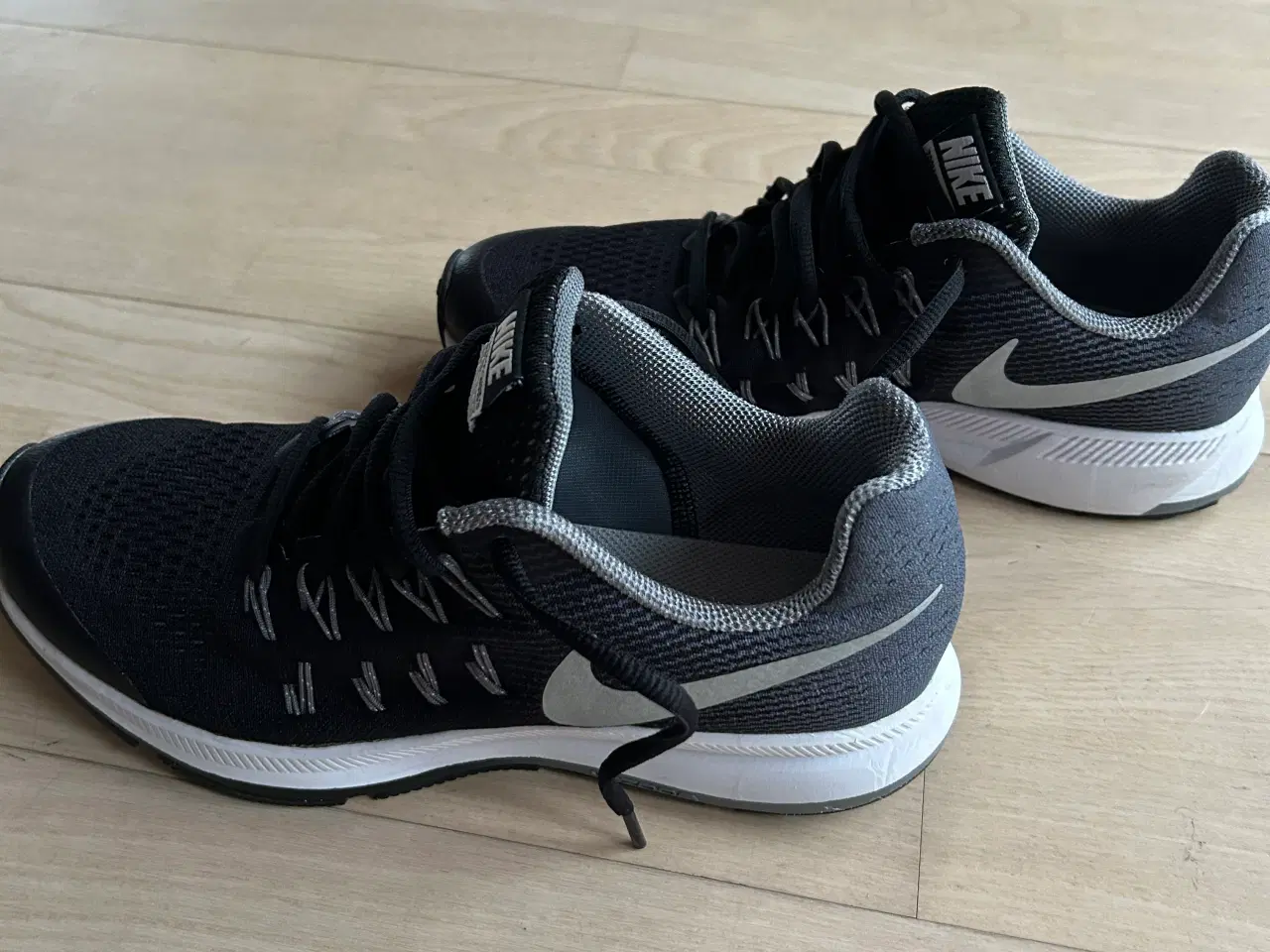 Billede 2 - Nike sko str 39