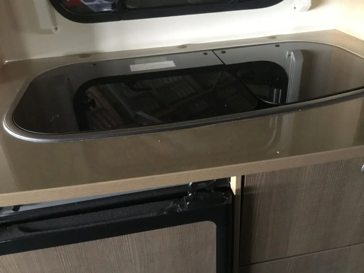 Billede 3 - Campingvogn Burstner premio comfort 490