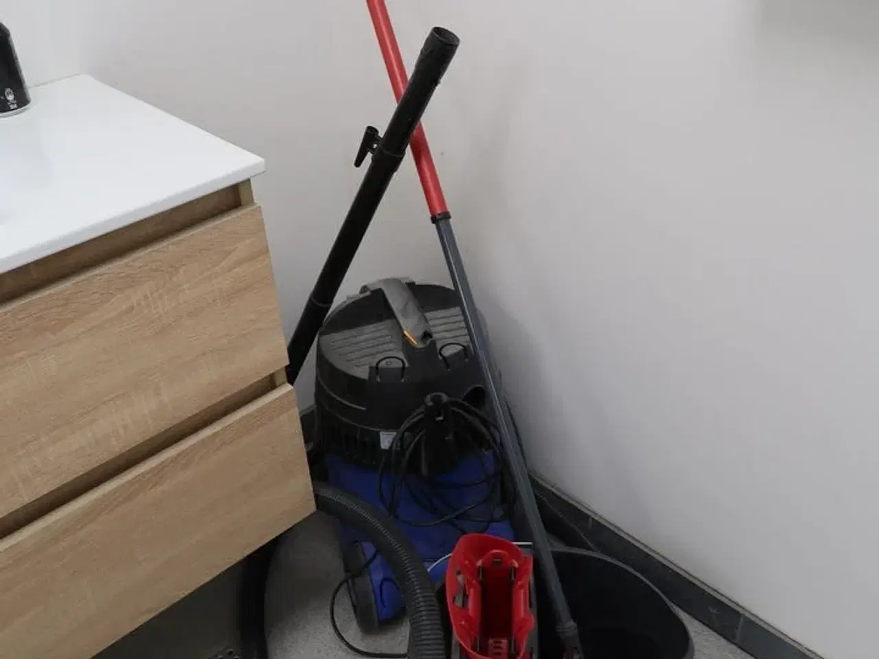 Billede 1 - Støvsuger NILFISK BUDDY II 18