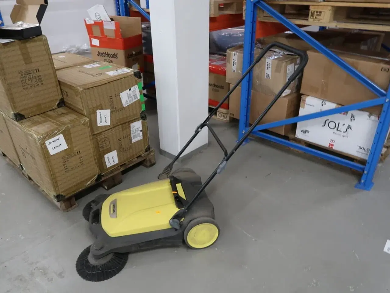 Billede 1 - Fejemaskine KÄRCHER