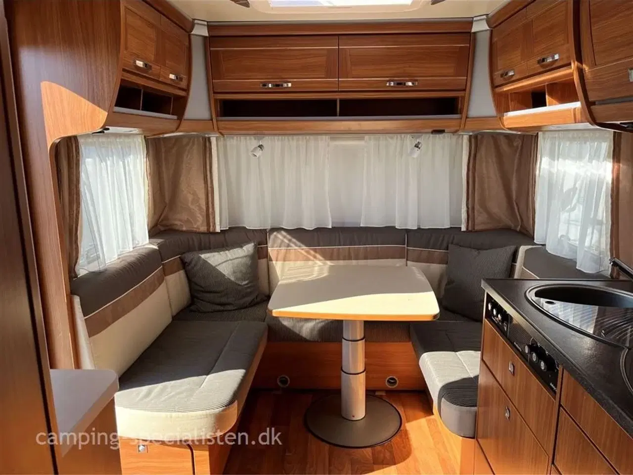 Billede 5 - 2013 - Dethleffs Nomad 470 FR   Pæn og velholdt rejsevogn - Dethleffs Nomad 471 FR fra 2013 - Kan nu opleves hos Camping-Specialisten i Silkeborg