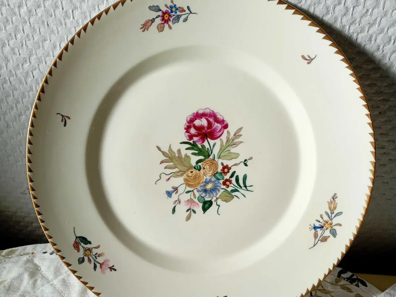 Billede 10 - 12 spise tallerkner fra Royal Copenhagen