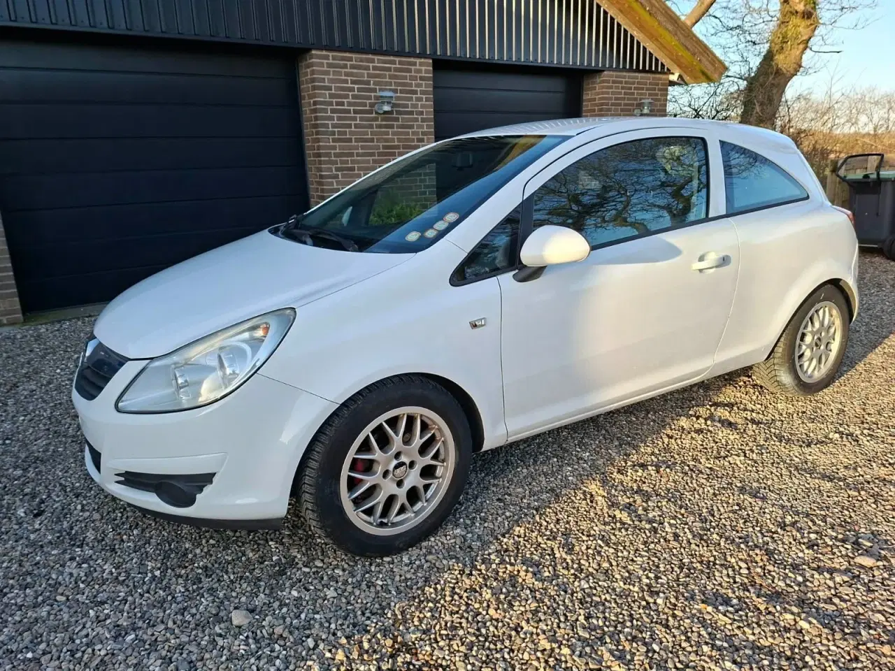 Billede 1 - Opel Corsa 1,2 16V Enjoy aut.