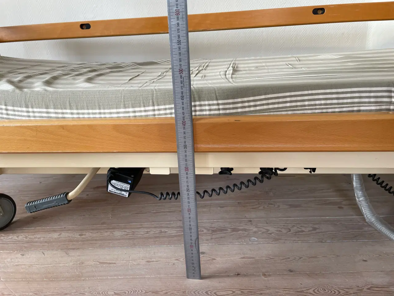Billede 2 - Pleje seng Scandinavian Mobility
