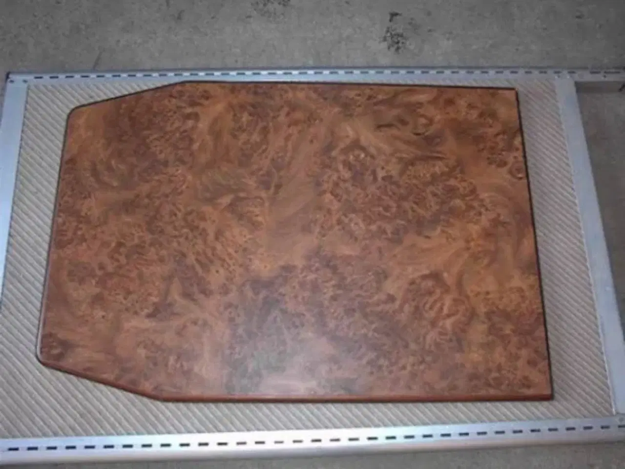 Billede 1 - Bordplade Væghængt