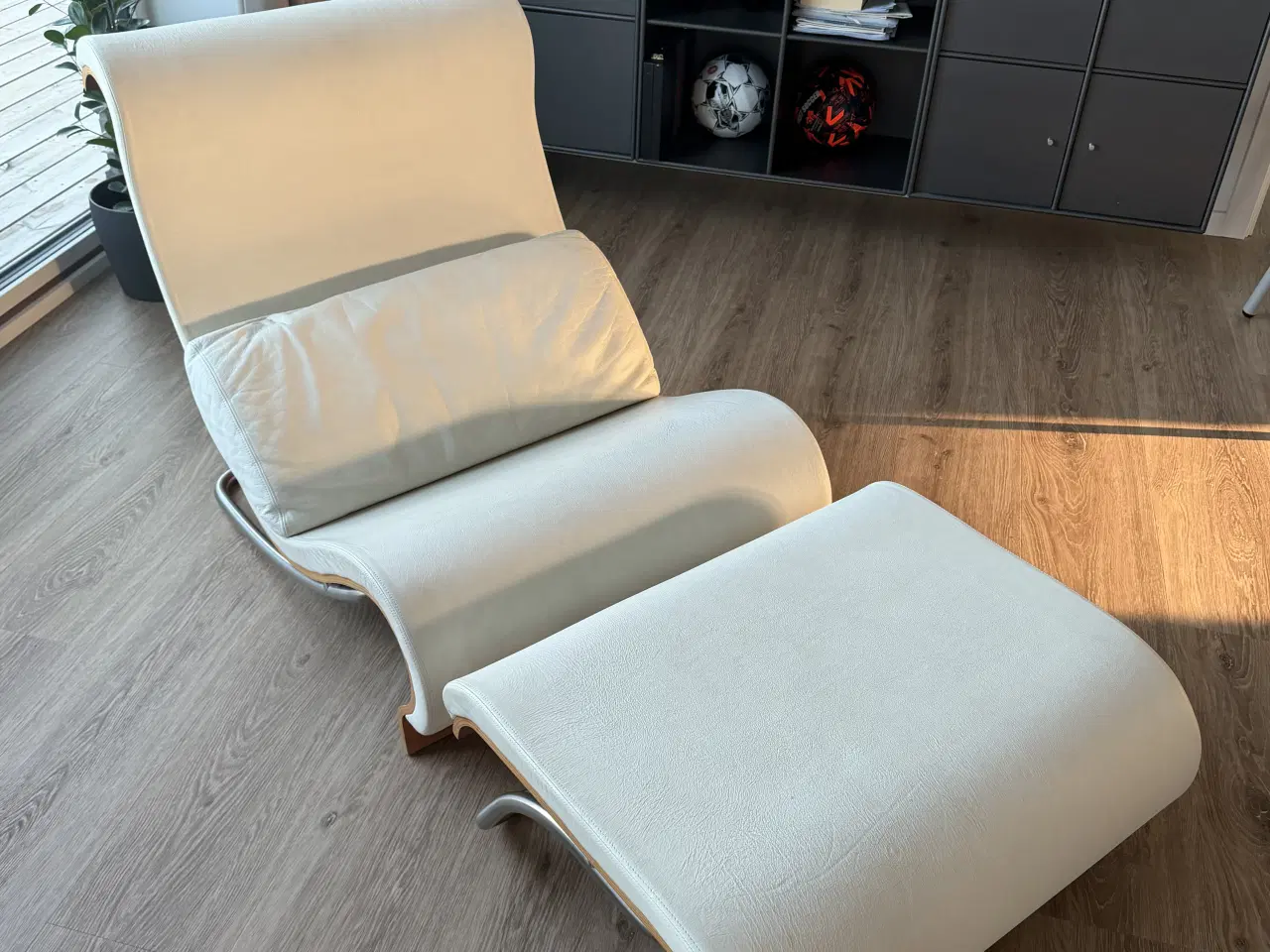 Billede 4 - Unik og signeret Jørn Utzon loungestol med skammel