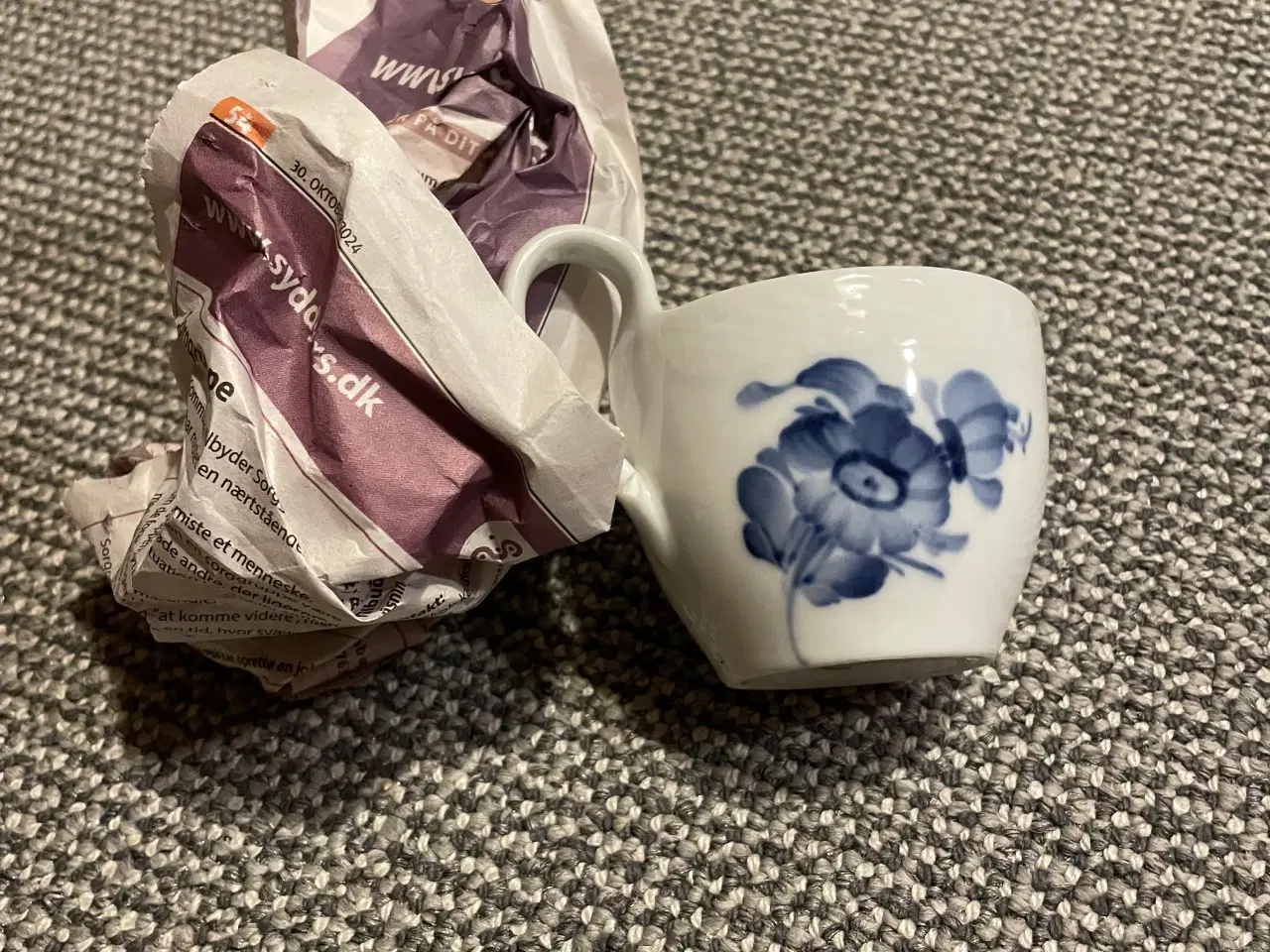 Billede 5 - Royal Copenhagen Højhankskop blå blomst nr 10/8193