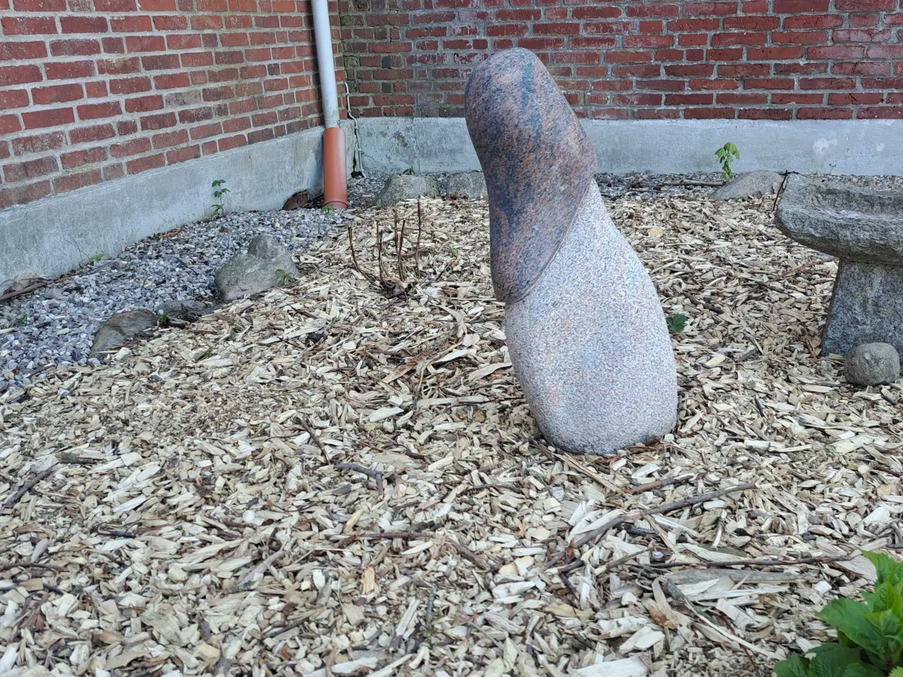 Billede 2 - Flot Granite skulptur