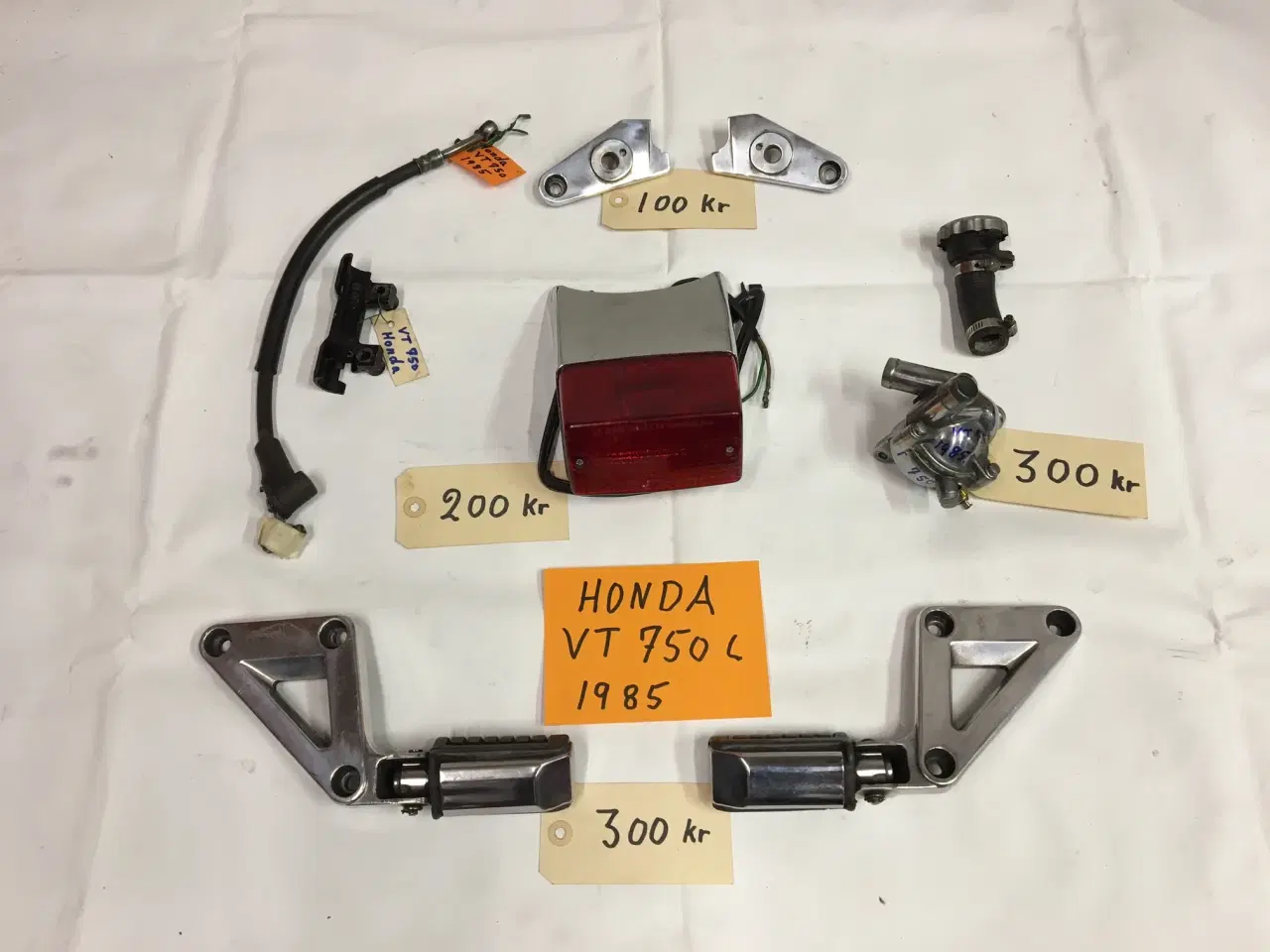 Billede 13 - Reservedele Honda VT 500 C 84-86 Klik på foto og