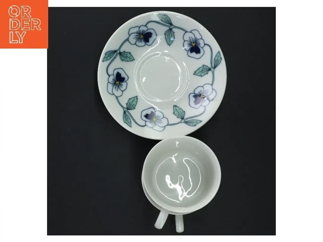 Billede 5 - Sæt med kaffekopper og underkopper (str. Ø 13,5&6x9 cm)