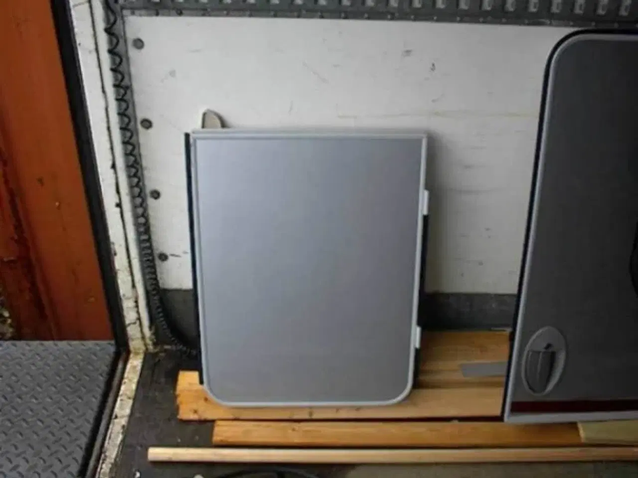 Billede 1 - Dør Underdør