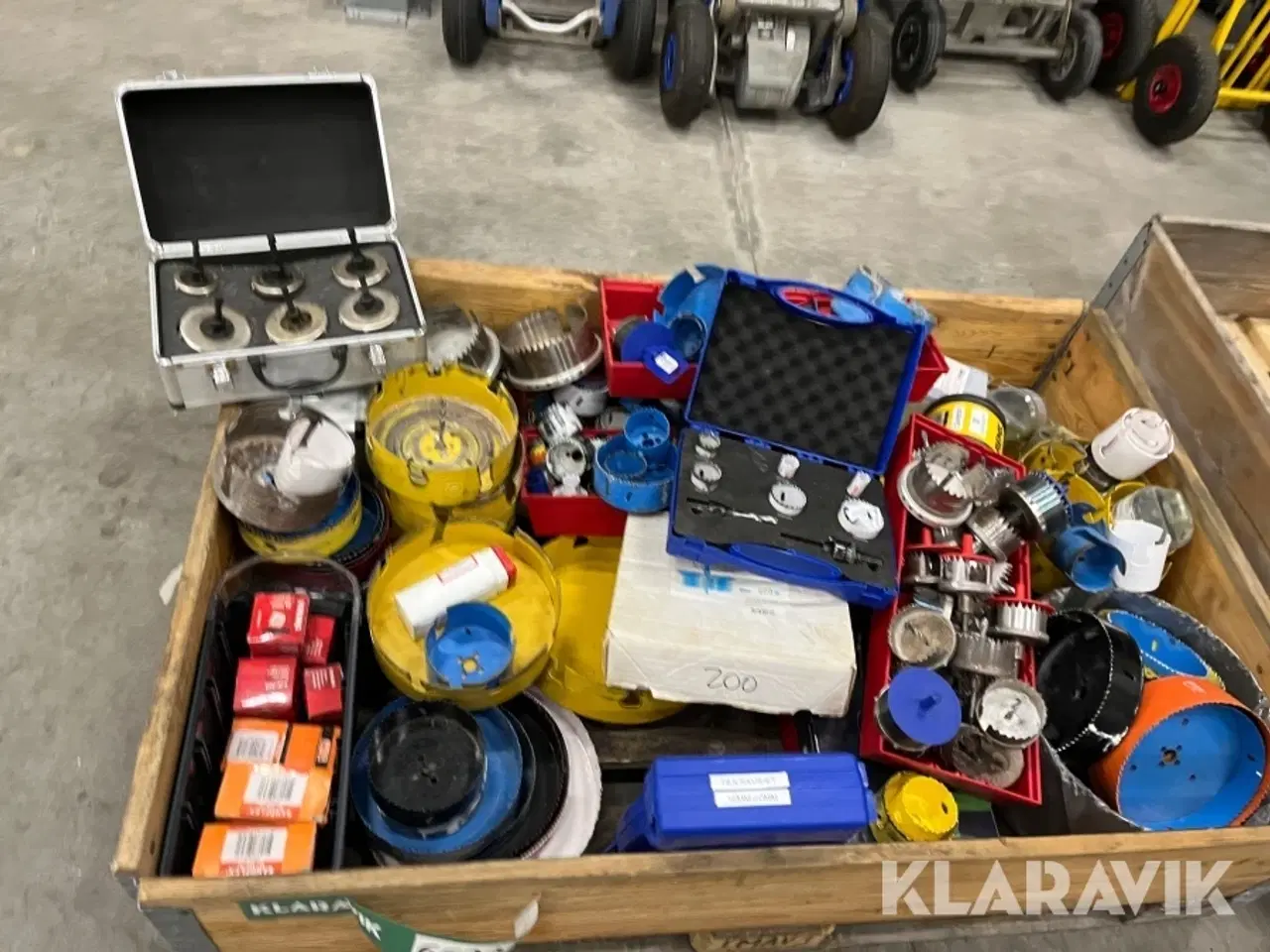 Billede 2 - Diverse bor