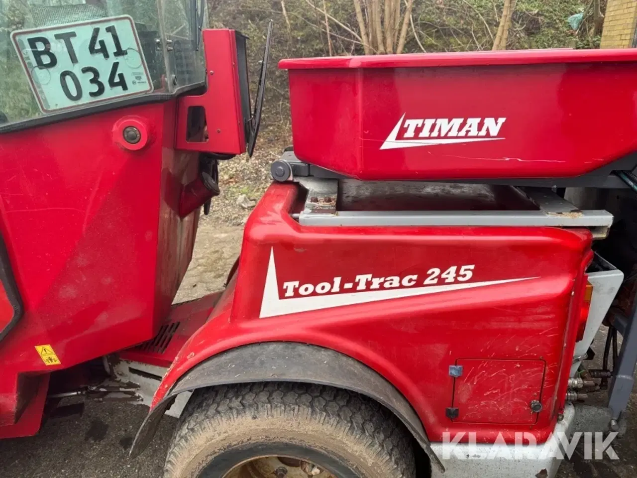Billede 11 - Redskabsbærer Timan Tool-trac 245